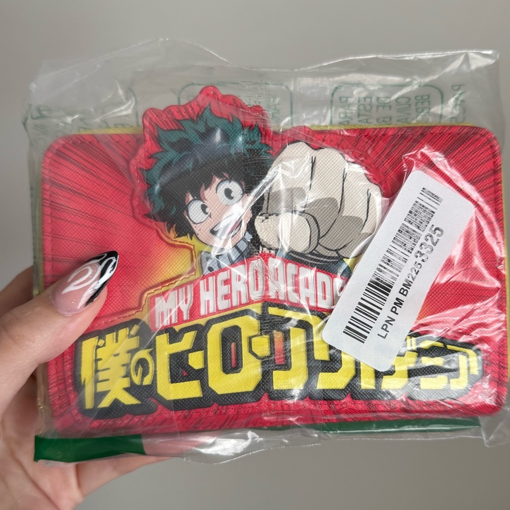 NWT Loungefly My Hero Academia Izuku‎ punch zip around wallet
